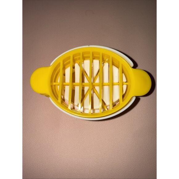 Egg Slicer, 3 Slicing Styles for Hard Boiled Eggs and Soft fruits Like Kiwi ETC - Picture 2 of 5